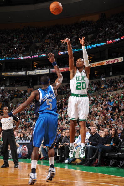 极的影响 极的影响