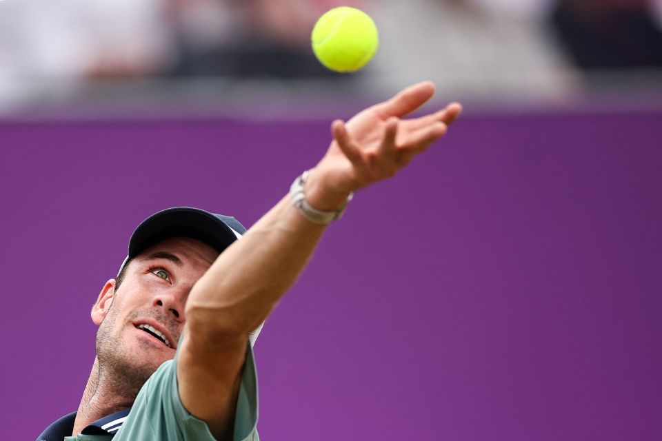 员应有的风 员应有的风