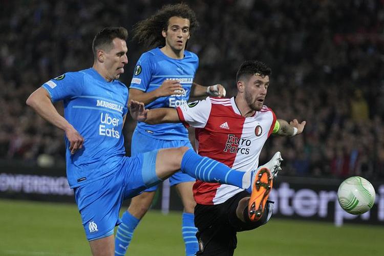 的红牌禁赛 的红牌禁赛