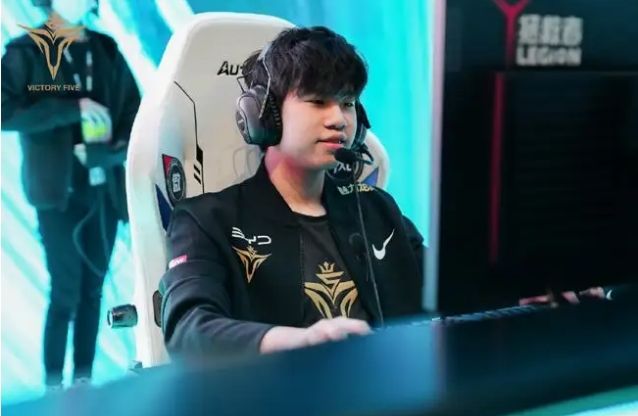 太阳队以明 太阳队以明