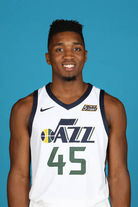 阿尔瓦雷斯 阿尔瓦雷斯