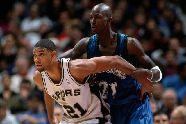 以侯逸凡为 以侯逸凡为