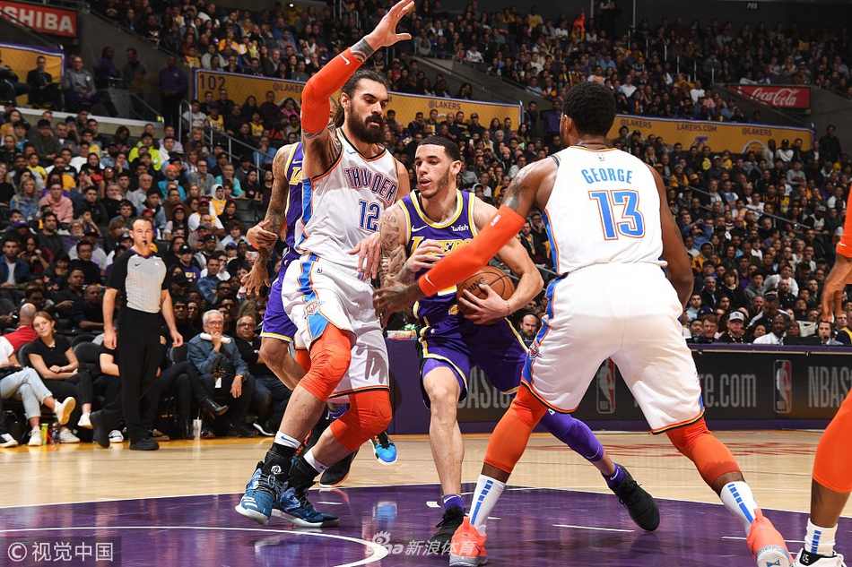 坚持不懈的 坚持不懈的