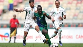 篮球——国际篮联三人篮球冠军杯：中国女队不敌加拿大女队