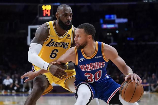 现代棒球体 现代棒球体